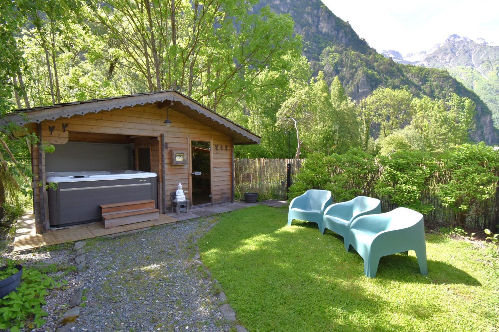 Le Bourg-dʼOisans La Cle Des Bois Bed & Breakfast エクステリア 写真