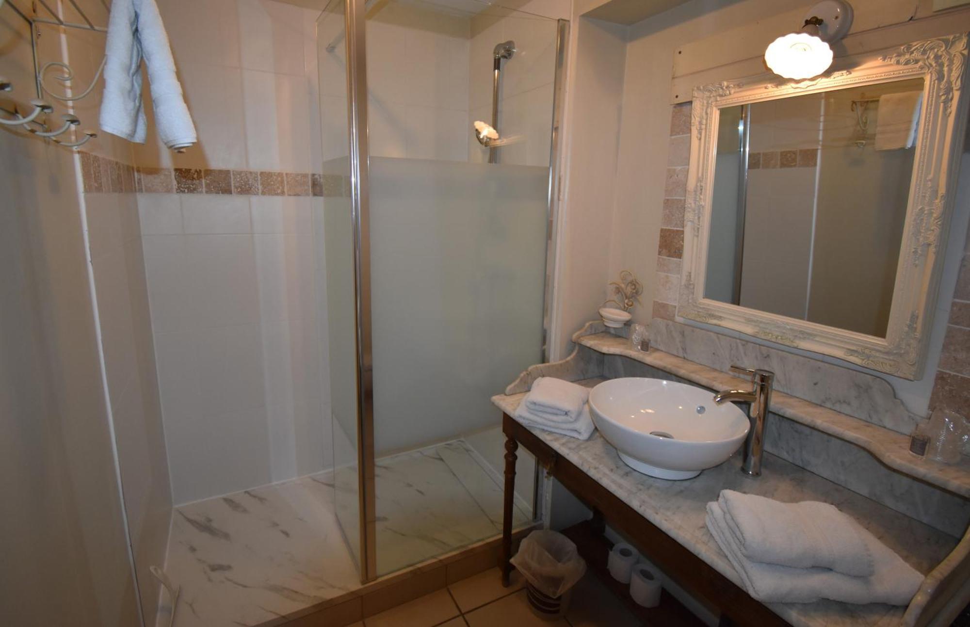 Le Bourg-dʼOisans La Cle Des Bois Bed & Breakfast エクステリア 写真